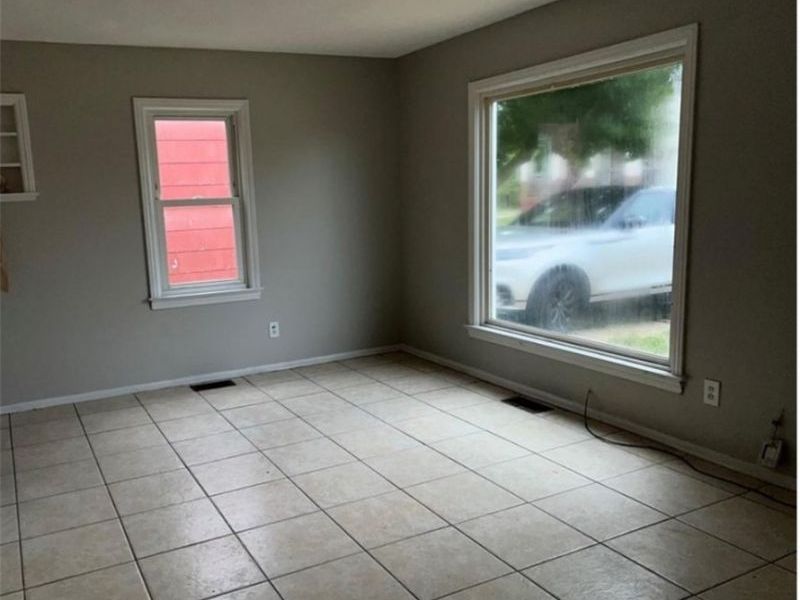 12620 Grimsby Avenue, Cleveland, OH 44135 Photo 4