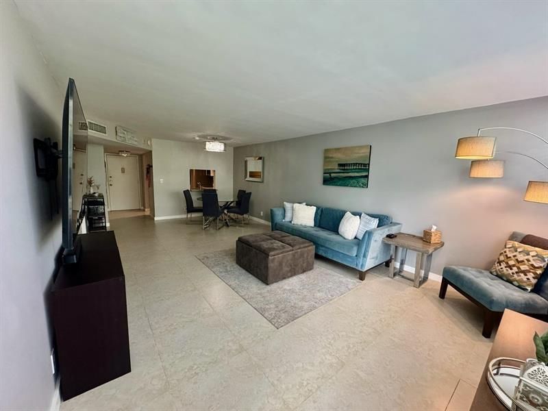 1160 N Federal Hwy, Unit 315, Fort Lauderdale, FL 33304 Photo