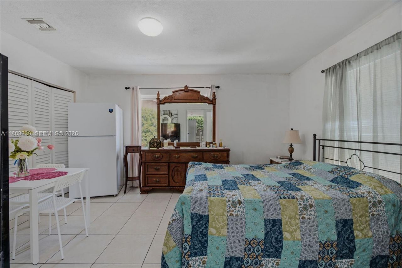 6553 SW 148th Pl, Miami, FL 33193 Photo