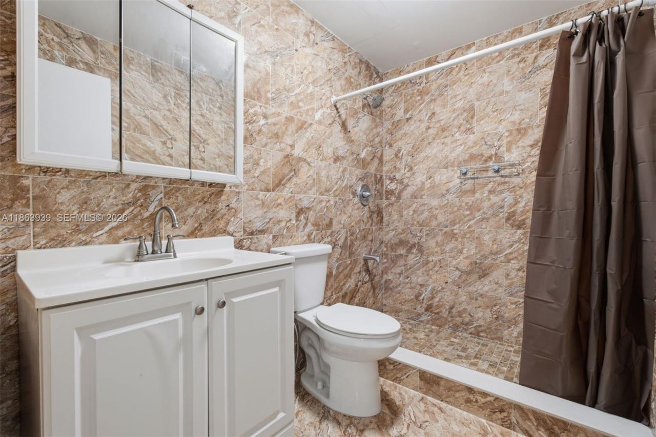 6553 SW 148th Pl, Miami, FL 33193 Photo