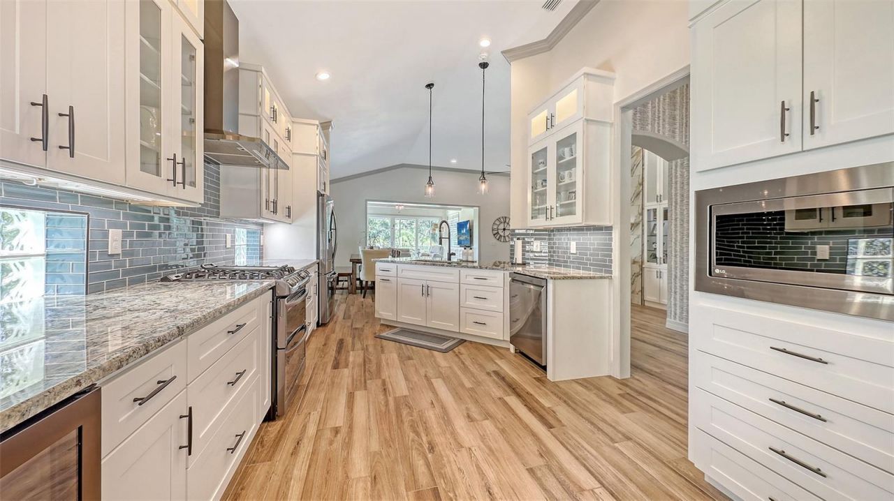 6505 Oakland Hills Drive, Lakewood Ranch, FL 34202 Photo