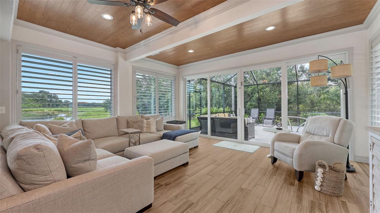 6505 Oakland Hills Drive, Lakewood Ranch, FL 34202 Photo