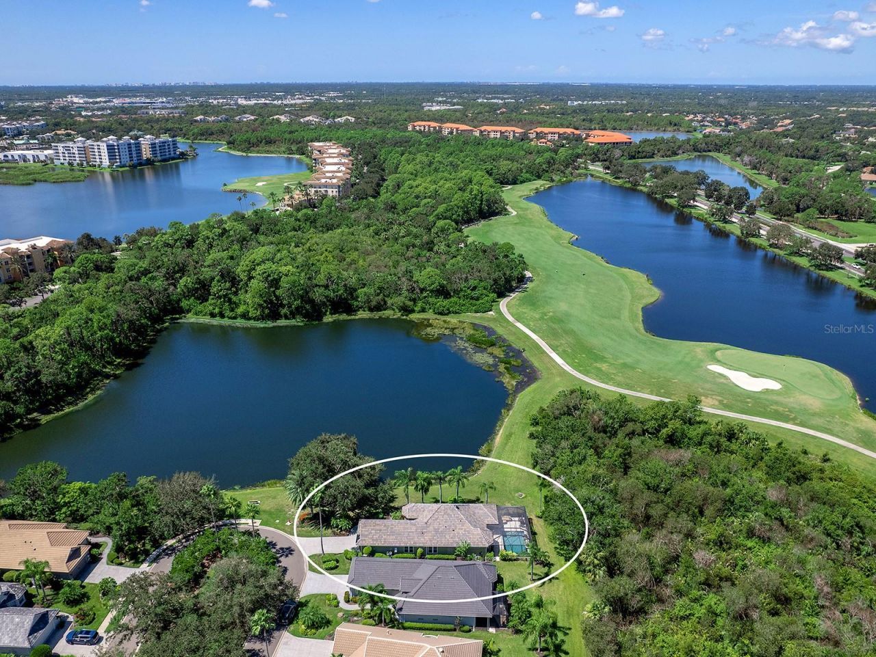 6505 Oakland Hills Drive, Lakewood Ranch, FL 34202 Photo