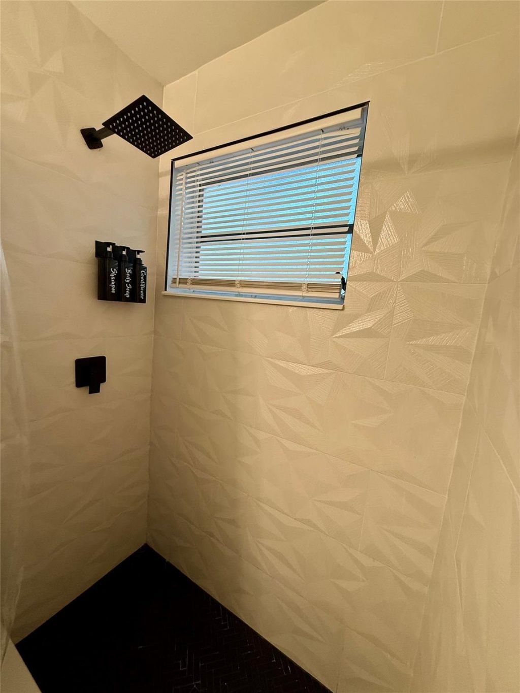 3210 Canal Drive, Unit 8, Pompano Beach, FL 33062 Photo