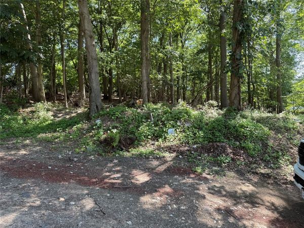 Harborview Avenue, Port Jefferson Station, NY 11777