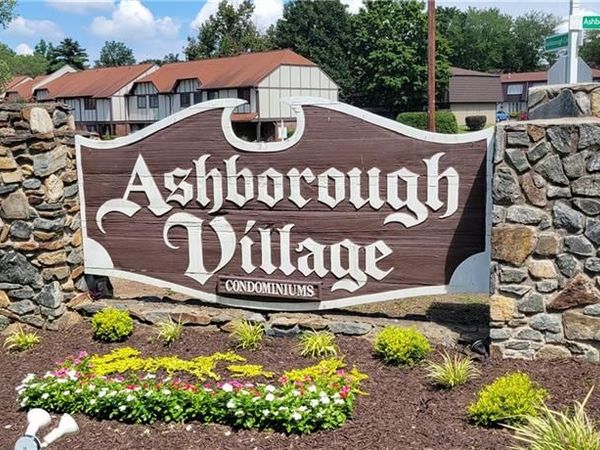 1819 ASHBOROUGH Circle SE, Unit F, Marietta, GA 30067