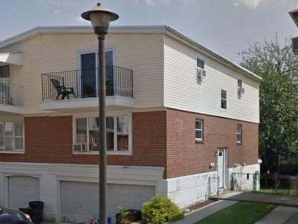 375 AVON STREET, PHILADELPHIA, PA 19116