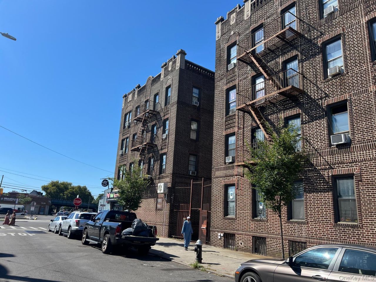 97-52 75th Street, Unit B1, Ozone Park, NY 11416 Main Photo