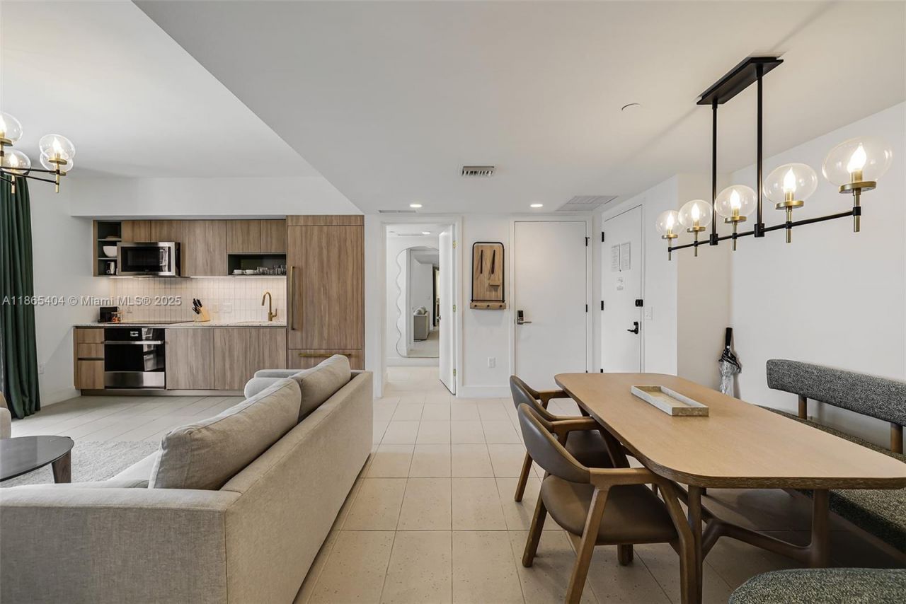 159 NE 6th St, Unit 3601, Miami, FL 33132 Photo