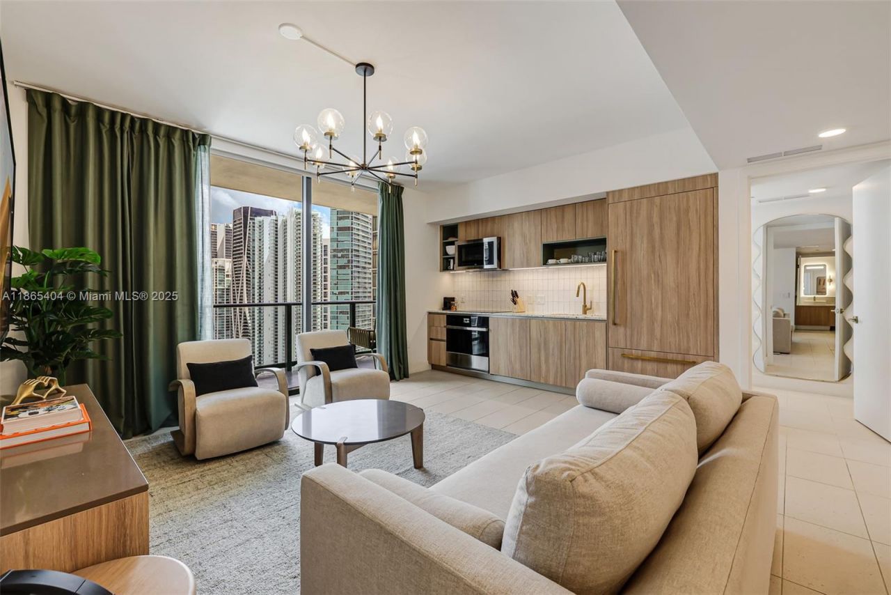 159 NE 6th St, Unit 3601, Miami, FL 33132 Photo