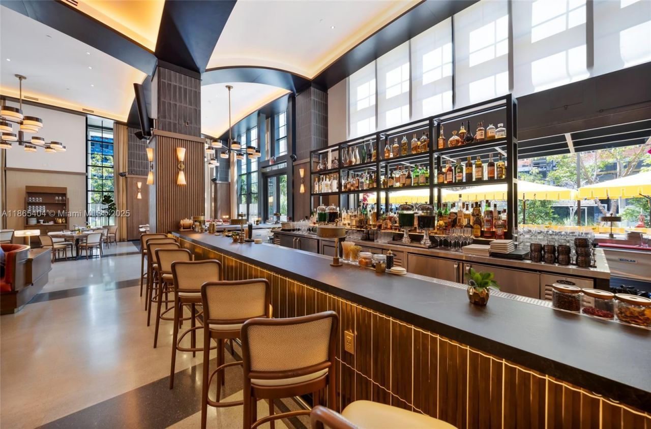 159 NE 6th St, Unit 3601, Miami, FL 33132 Photo