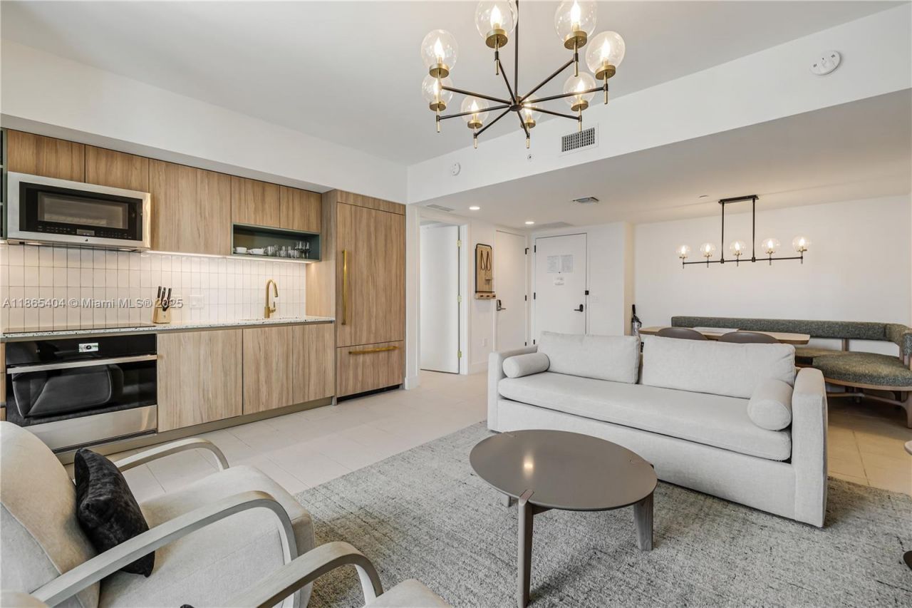 159 NE 6th St, Unit 3601, Miami, FL 33132 Photo