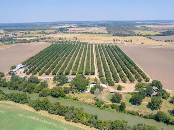 4075 W US Highway 190 C, San Saba, TX 76877