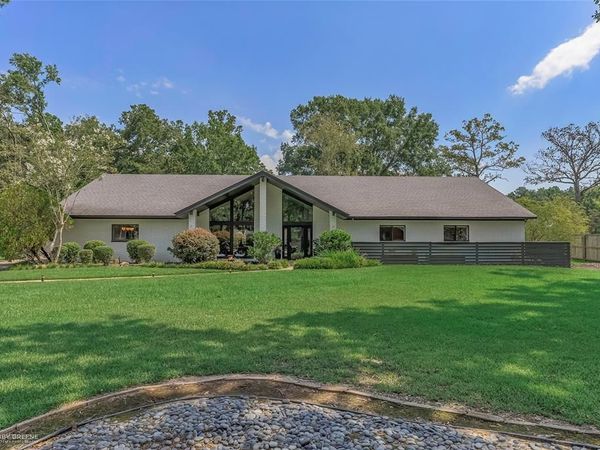 1044 Bauxhall Circle, Shreveport, LA 71106