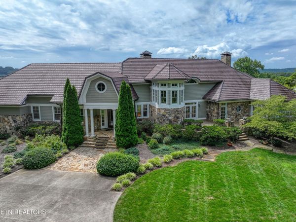 1304 Copperstone Lane, Knoxville, TN 37922