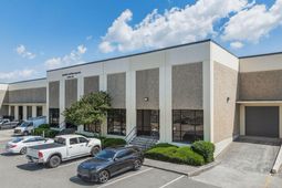 4750 Goer Drive photo 4