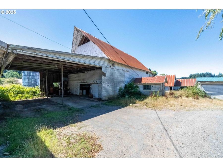 Property Image 37
