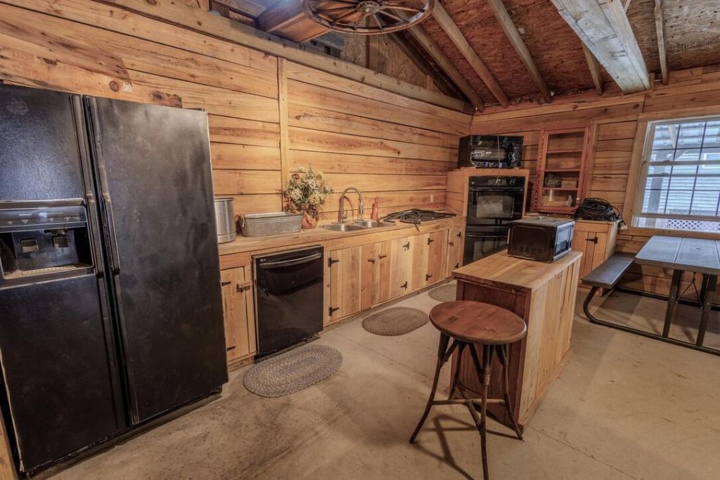 62 Moore Drive Photo 12