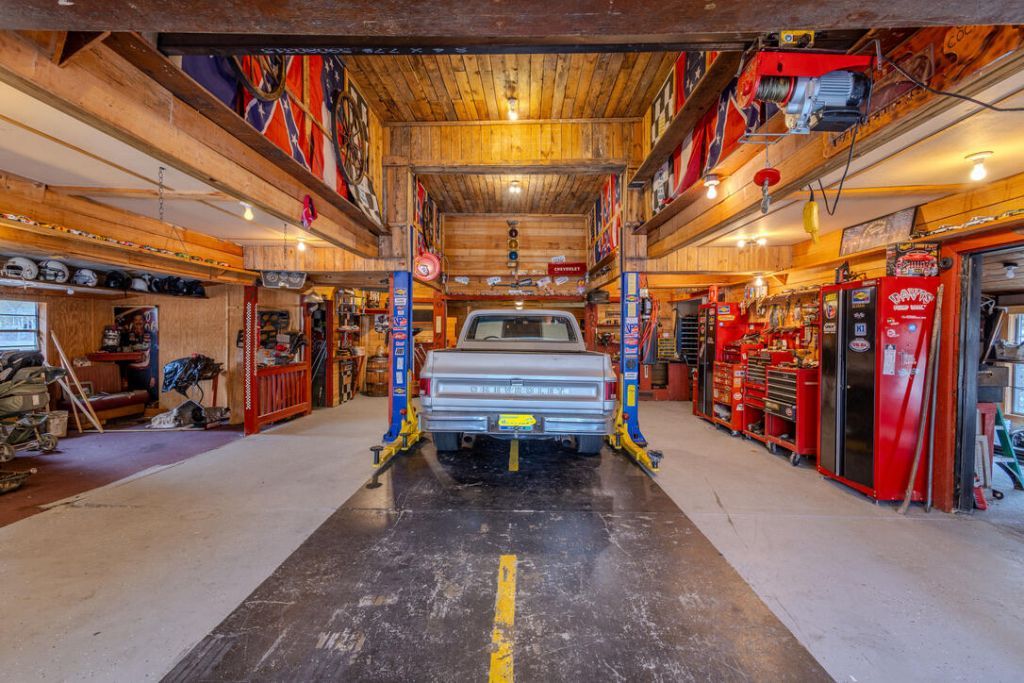 62 Moore Drive Photo 14