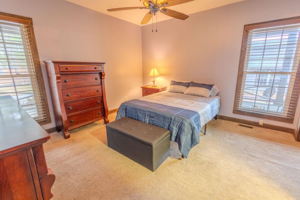 62 Moore Drive Photo 18