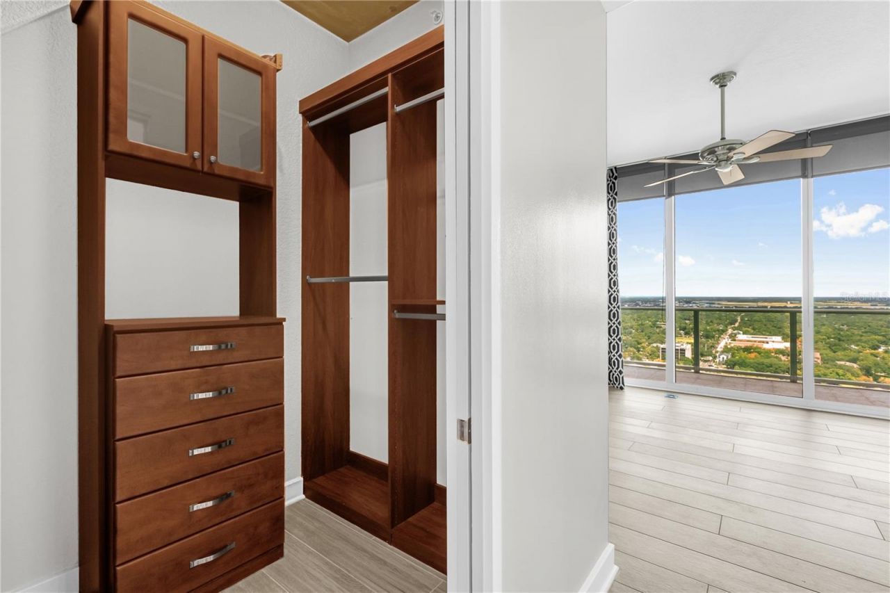 150 E Robinson Street, Unit 2701, Orlando, FL 32801 Photo