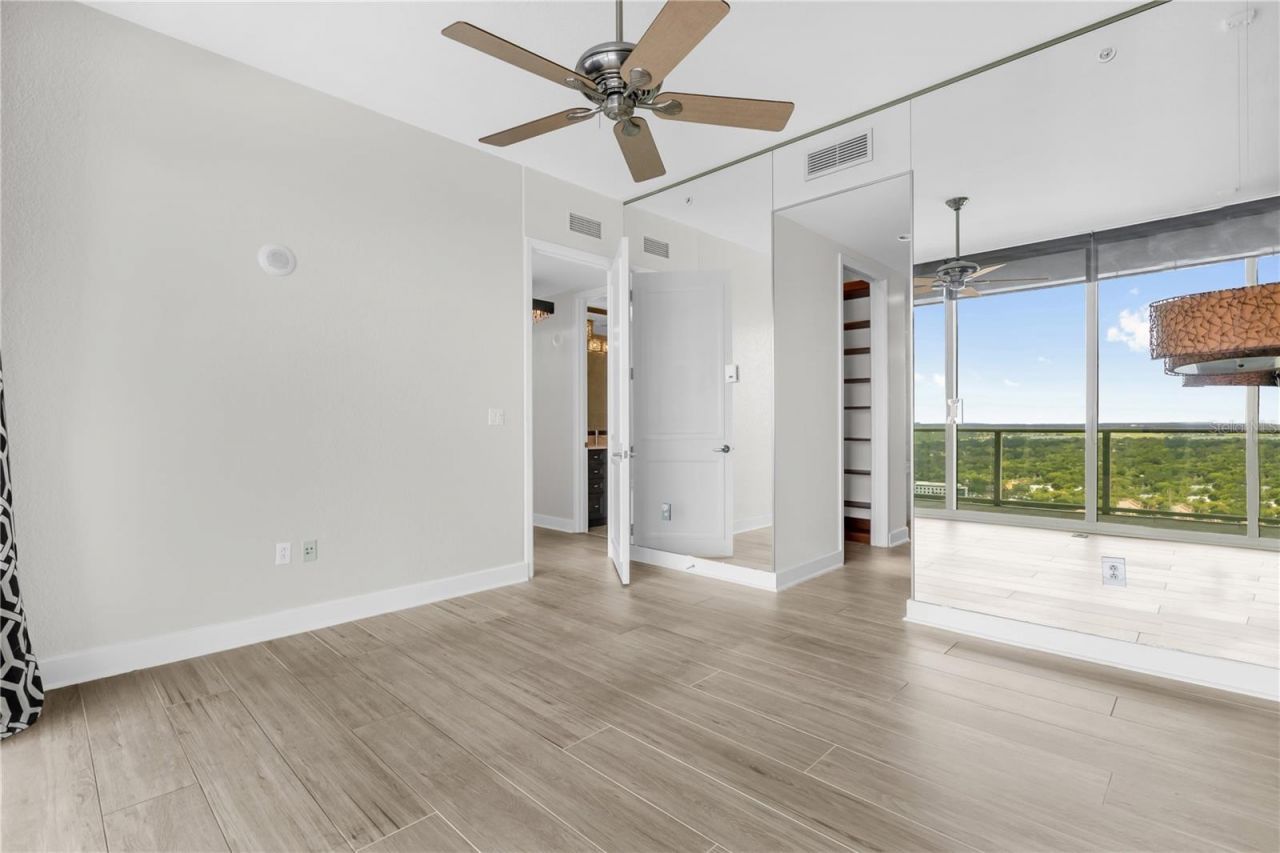 150 E Robinson Street, Unit 2701, Orlando, FL 32801 Photo