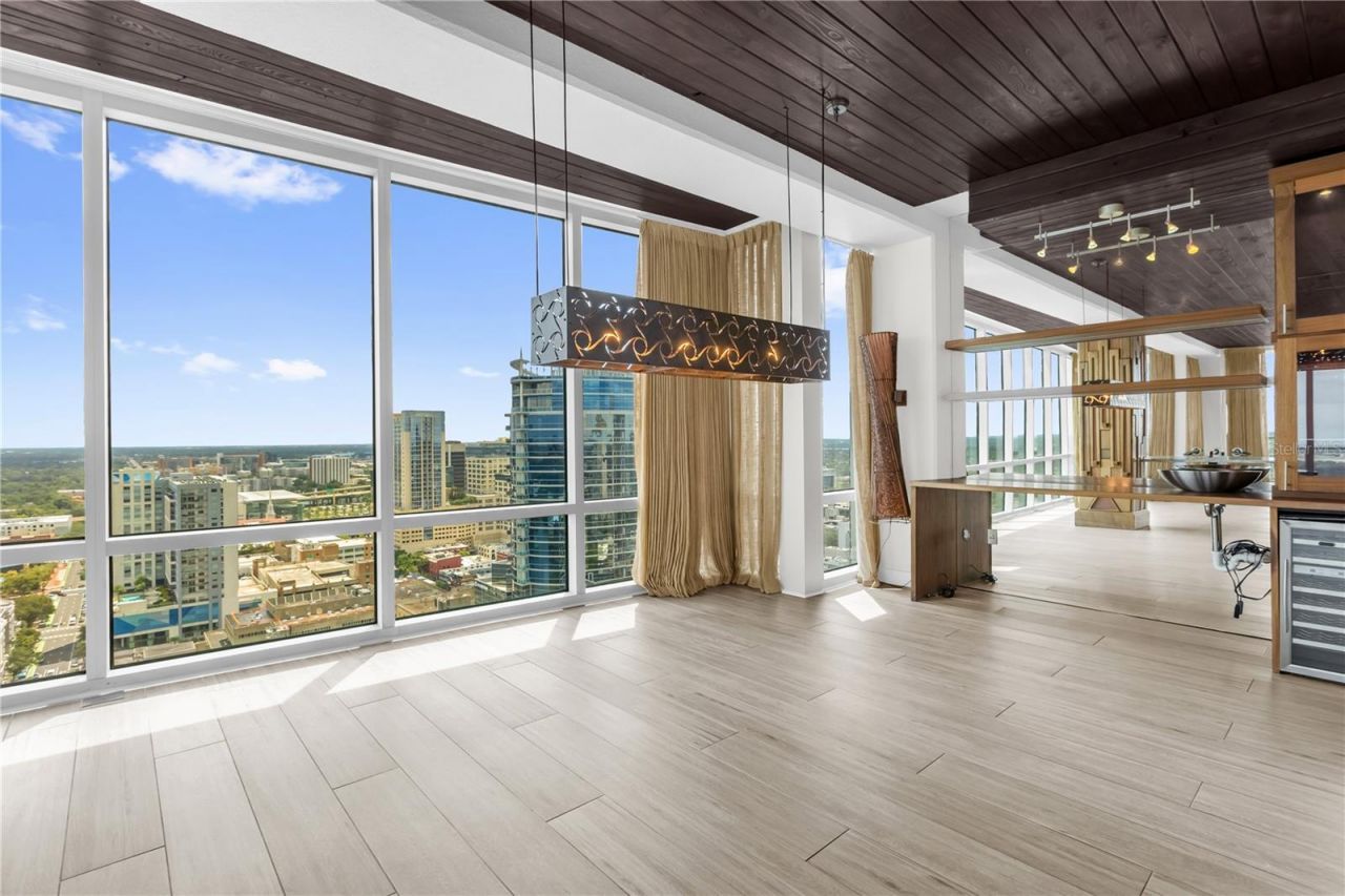 150 E Robinson Street, Unit 2701, Orlando, FL 32801 Photo