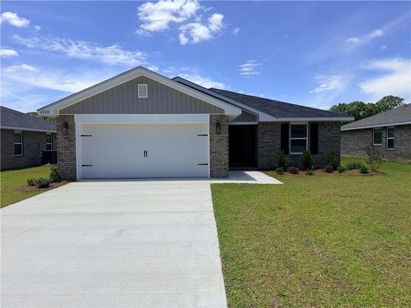 4320 Alden Circle E, Mobile, AL 36695