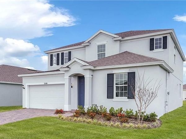 5477 NW Camberly CT, Port St Lucie, FL 34987