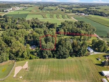 Dalton-Fox Lake Road, Dalton, OH 44618