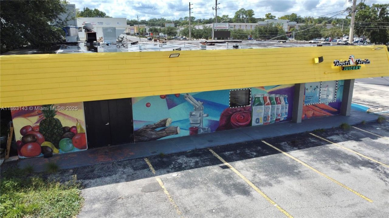 2944 W University Blvd W, Jacksonville, FL 32217 Photo