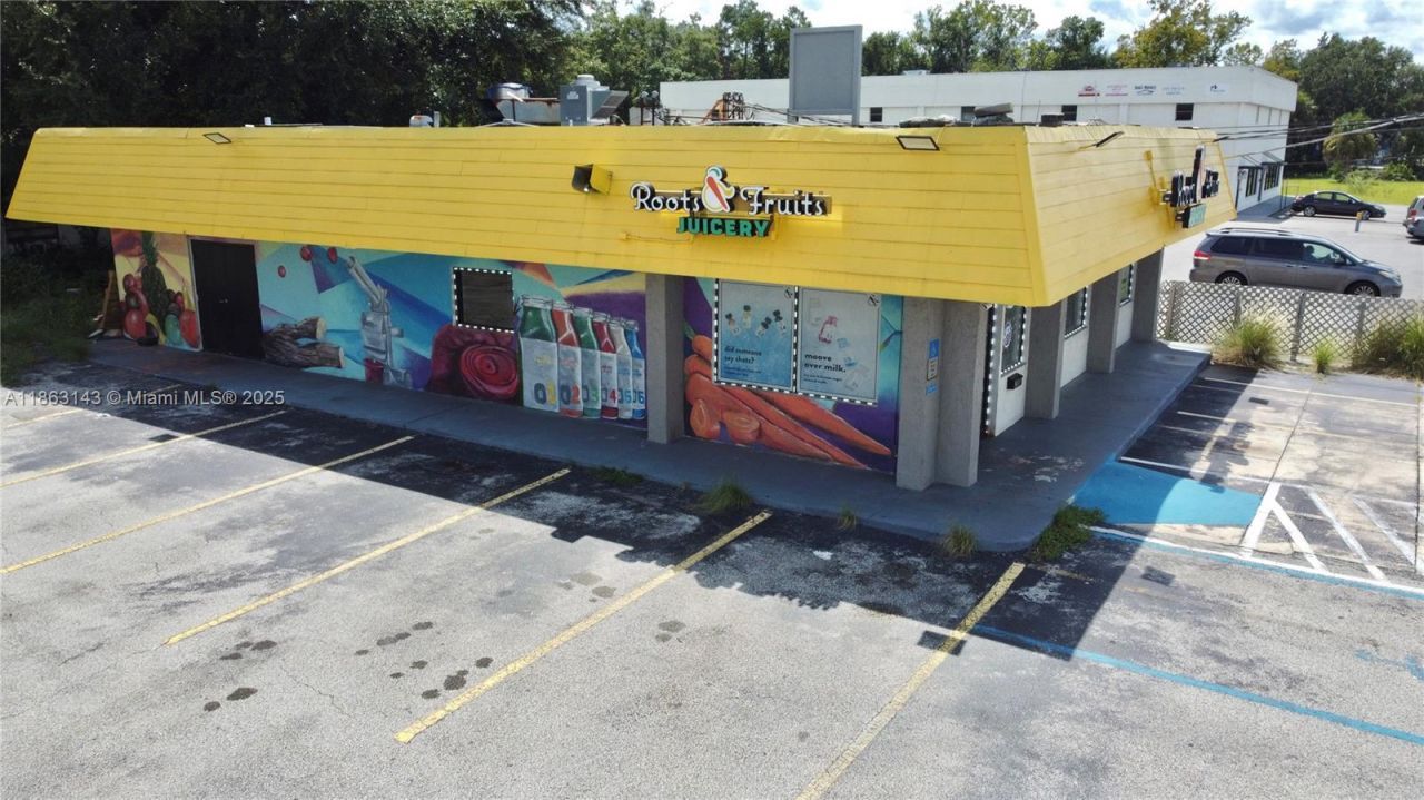 2944 W University Blvd W, Jacksonville, FL 32217 Photo