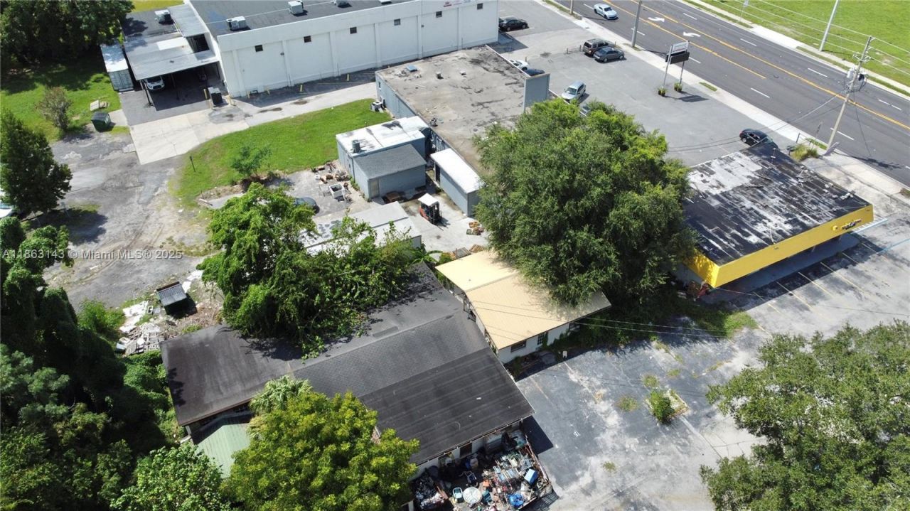 2944 W University Blvd W, Jacksonville, FL 32217 Photo