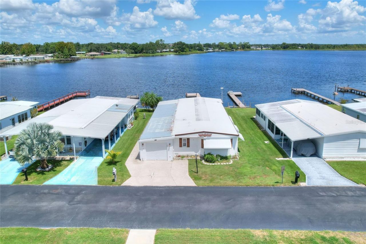 590 Aloha Drive, Haines City, FL 33844 Photo