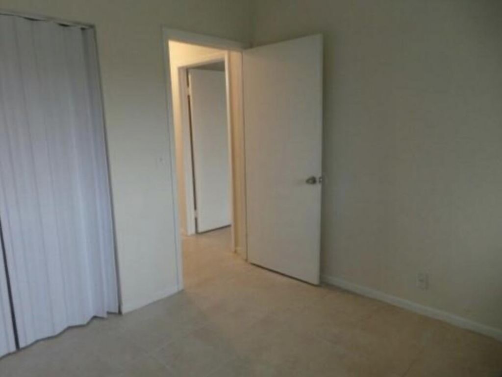 200 Nottingham Circle, Unit J, Greenacres, FL 33463 Photo