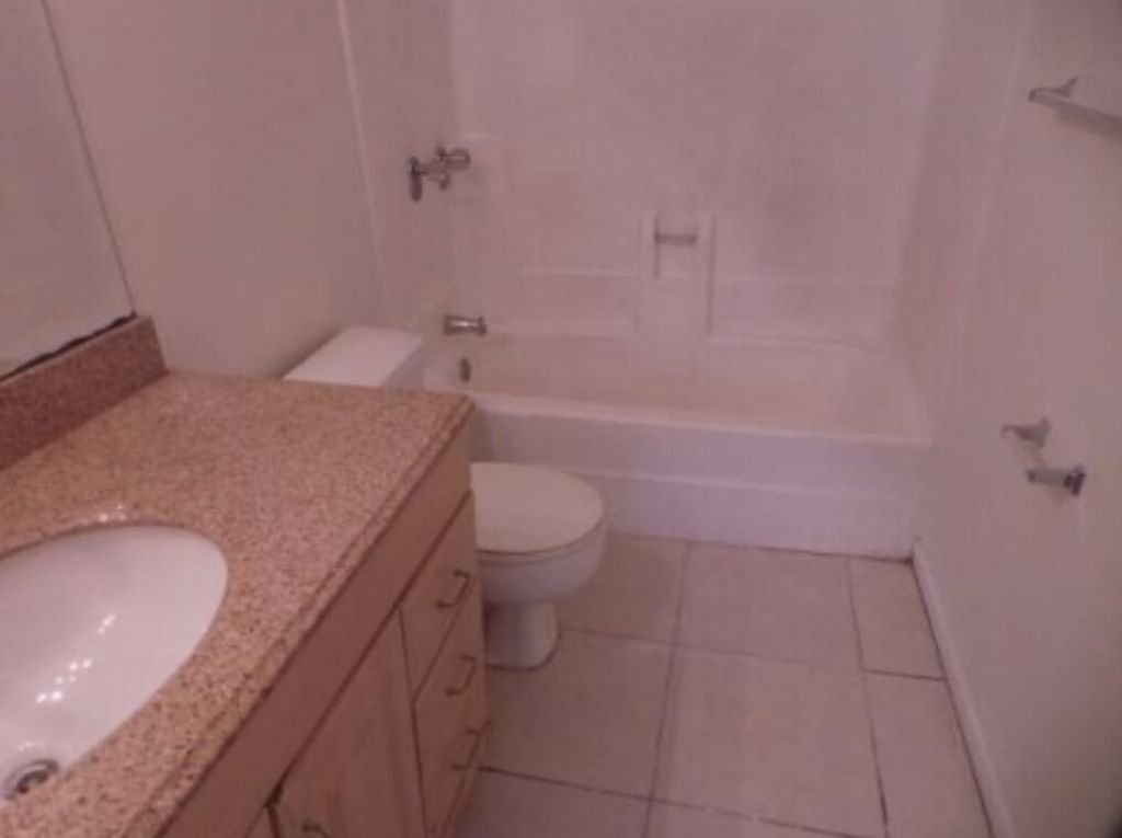 200 Nottingham Circle, Unit J, Greenacres, FL 33463 Photo