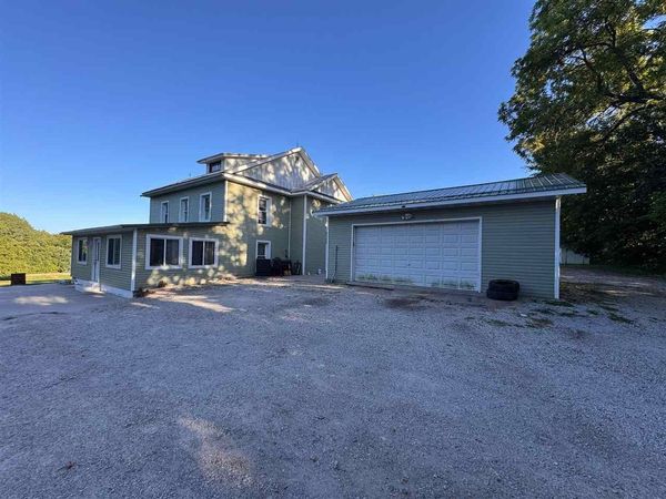 1444 121st Street, West Liberty, IA 52776