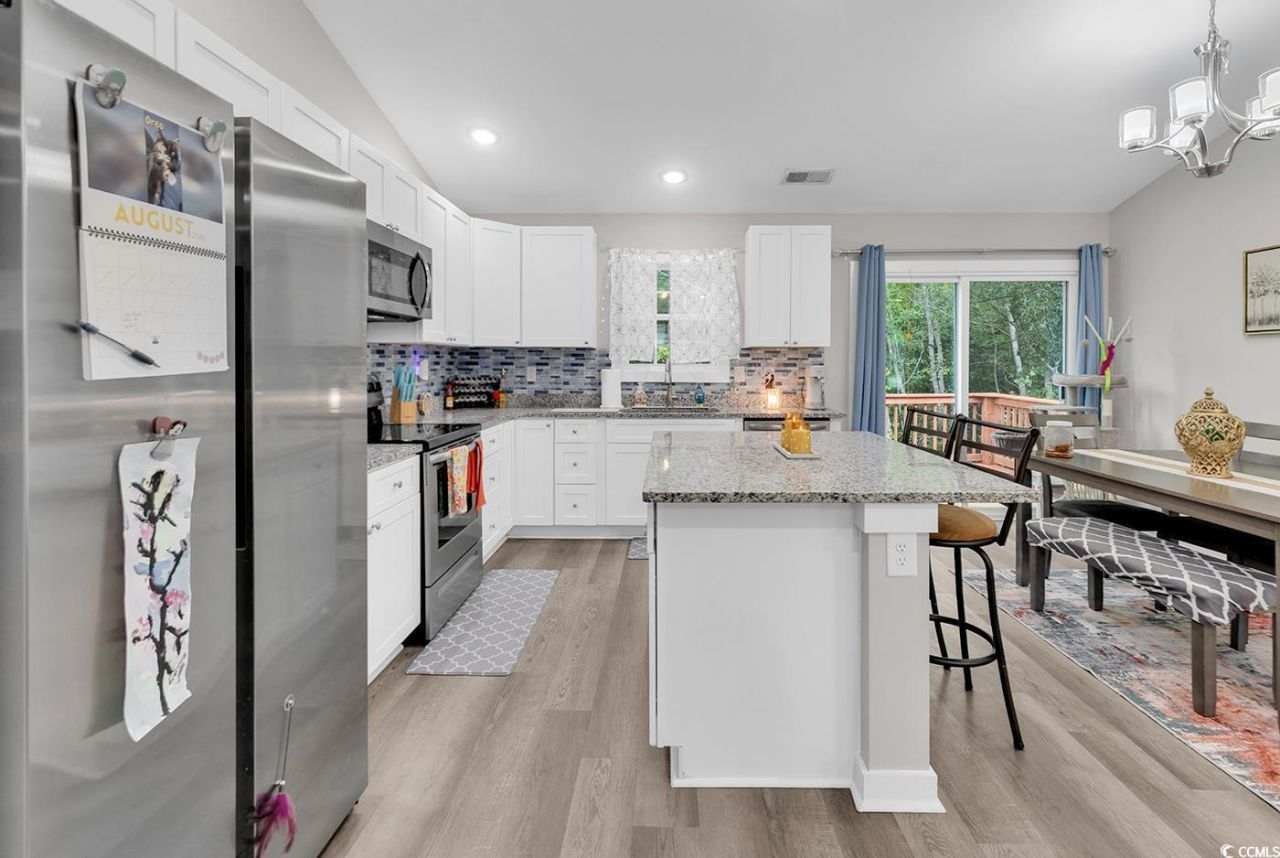 1517 Ackerrose Dr. Photo 10