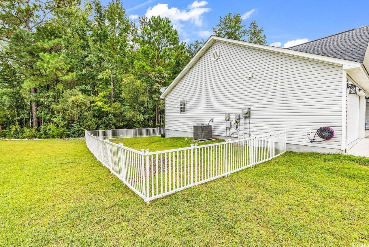 1517 Ackerrose Dr. Photo 24