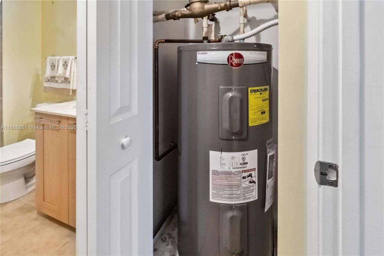 511 SE 5th Ave, Unit 1214, Fort Lauderdale, FL 33301 Photo