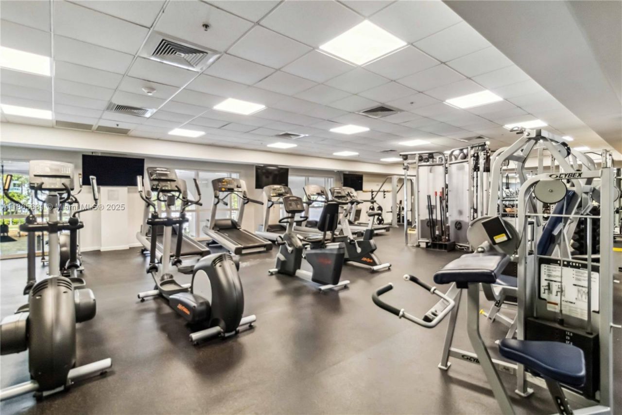 511 SE 5th Ave, Unit 1214, Fort Lauderdale, FL 33301 Photo