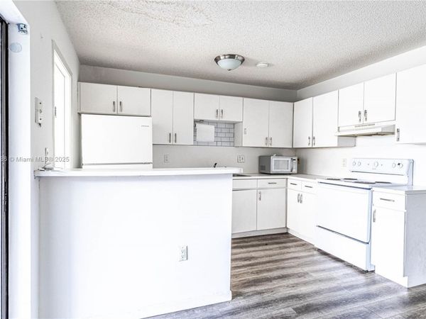 10350 SW 220th St, Unit 254, Cutler Bay, FL 33190