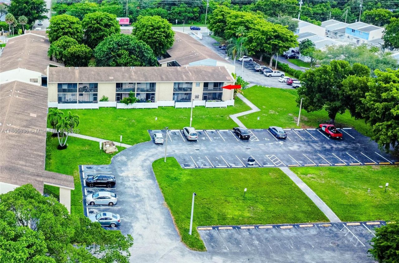 10350 SW 220th St, Unit 254, Cutler Bay, FL 33190 Photo