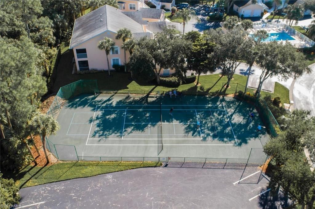 774 Wiggins Lake Dr, Unit 106, Naples, FL 34110 Photo