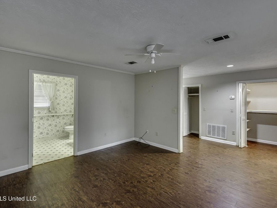 Property Image 70