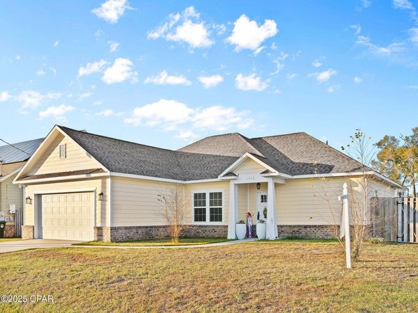 1008 E 10th Street, Lynn Haven, FL 32444