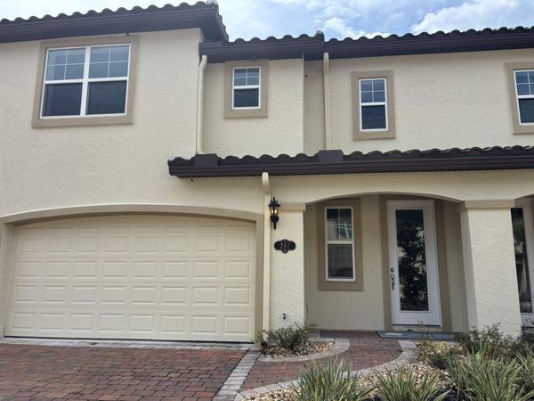 241 Grand Ravine Dr, St Augustine, FL 32086