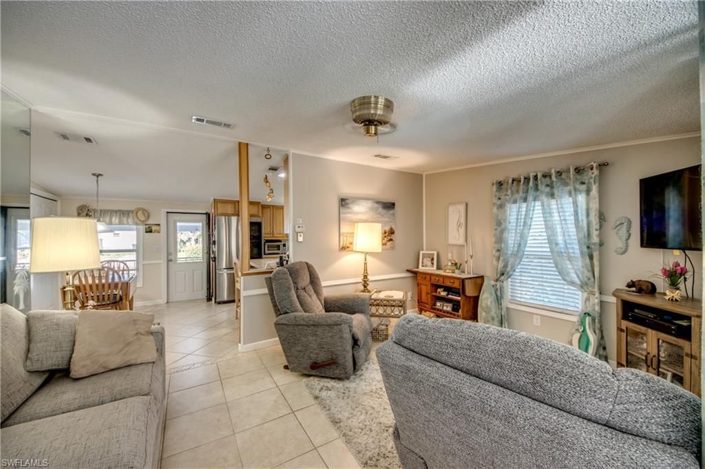 7230 Drum Dr, Saint James City, FL 33956 Photo