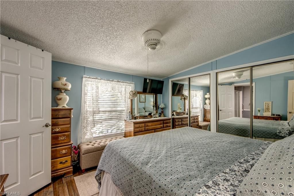 7230 Drum Dr, Saint James City, FL 33956 Photo