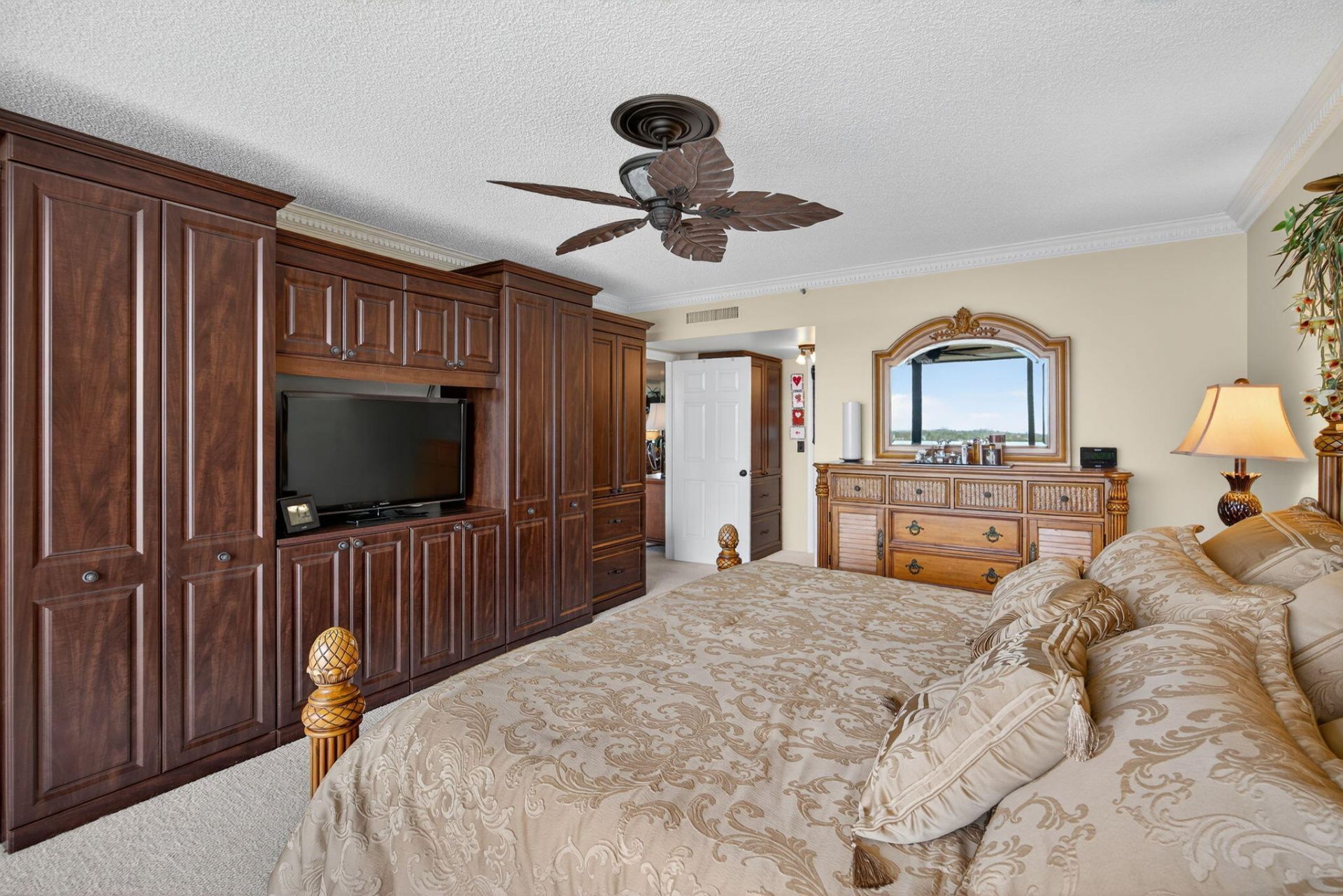 356 Golfview Road, Unit 609, North Palm Beach, FL 33408 Photo